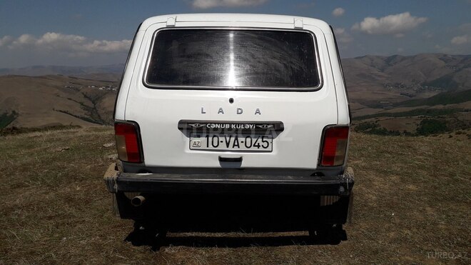 LADA (VAZ) Niva 2007, 325,000 km - 1.7 l - Lerik