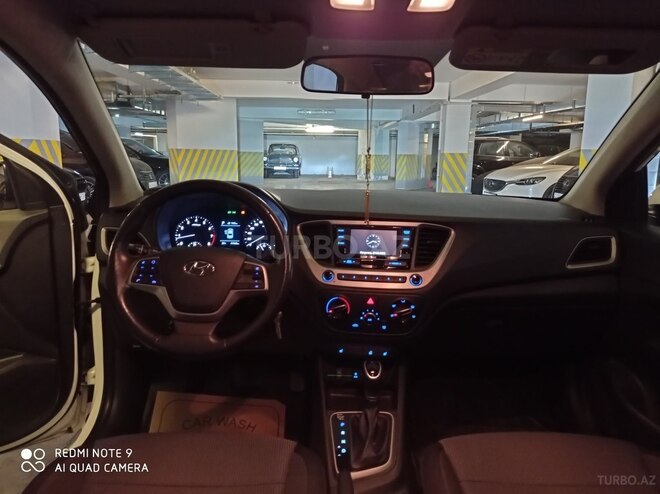Hyundai Accent 2018, 41,000 km - 1.6 l - Bakı