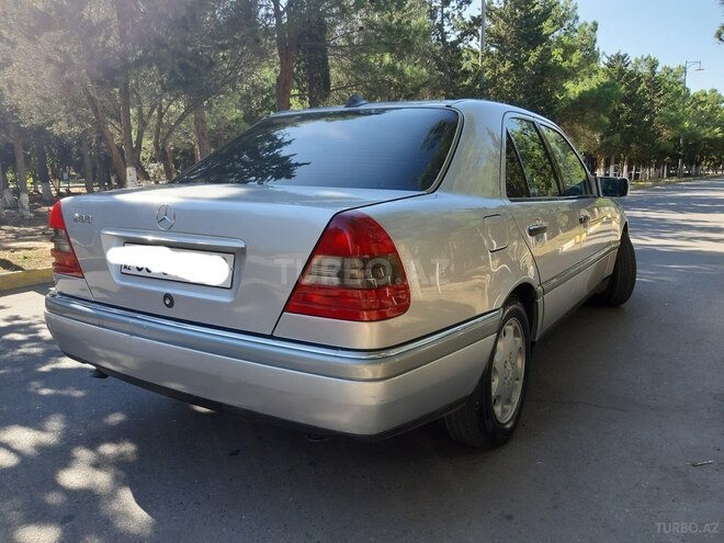 Mercedes C 200 1995, 256,000 km - 2.0 l - Bakı
