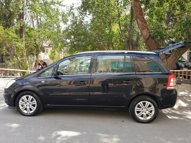 Opel Zafira 2008, 214,084 km - 1.6 l - Bakı