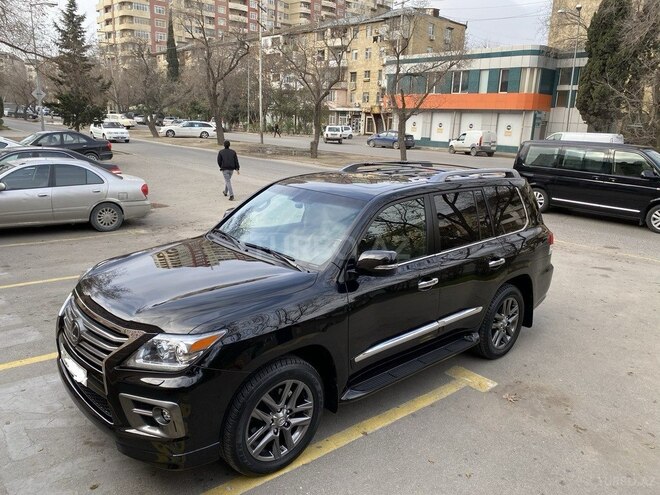 Lexus LX 570 2014, 17,300 km - 5.7 l - Bakı