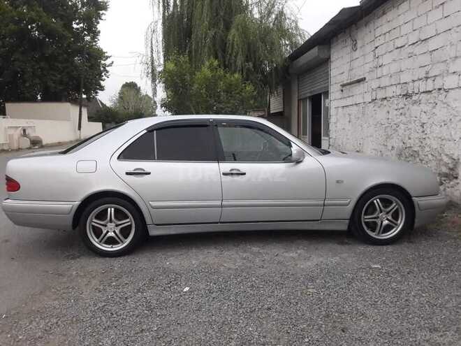Mercedes E 200 1998, 270,000 km - 2.0 л - Ağdaş