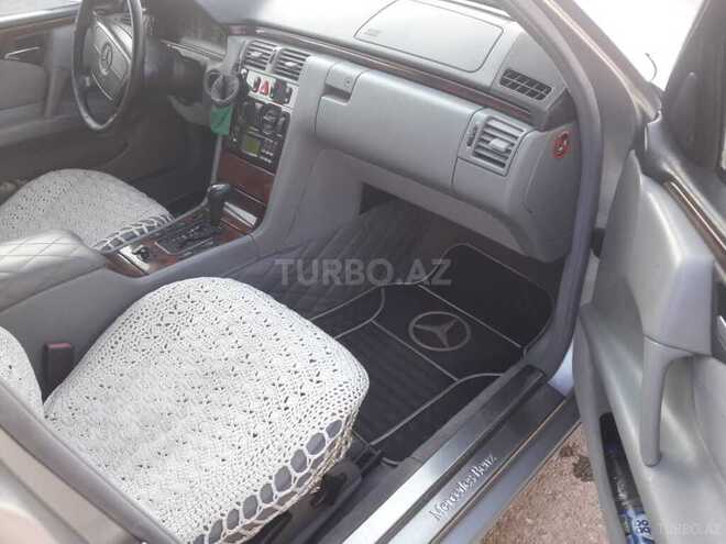 Mercedes E 200 1998, 270,000 km - 2.0 л - Ağdaş