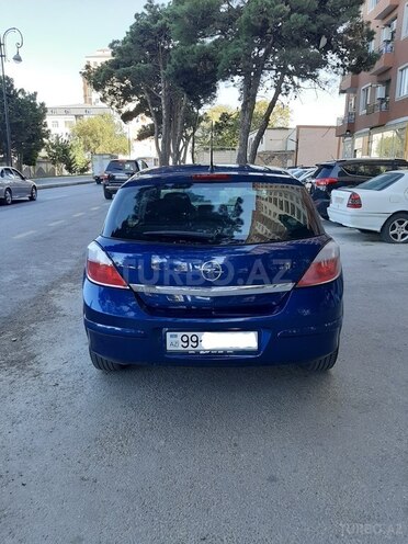 Opel Astra 2005, 224,000 km - 1.4 л - Bakı