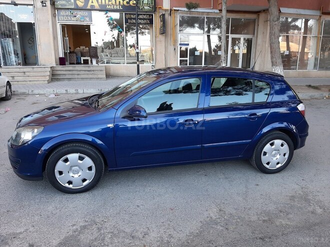 Opel Astra 2005, 224,000 km - 1.4 л - Bakı