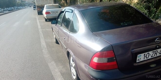 Opel Vectra 1997, 121,000 km - 2.0 l - Bakı