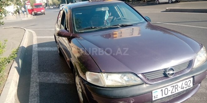 Opel Vectra 1997, 121,000 km - 2.0 l - Bakı