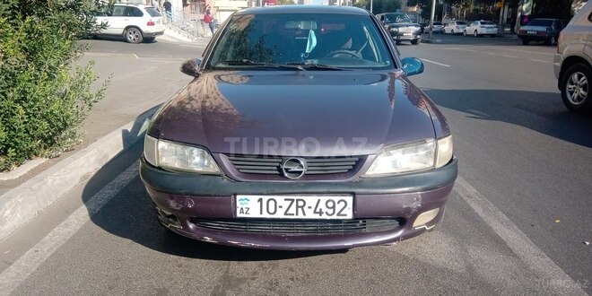 Opel Vectra 1997, 121,000 km - 2.0 l - Bakı