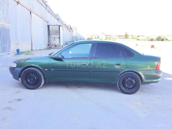 Opel Vectra 1996, 320,000 km - 2.0 l - Bakı