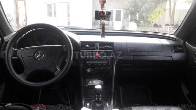 Mercedes C 180 1999, 270,000 km - 1.8 l - Biləsuvar