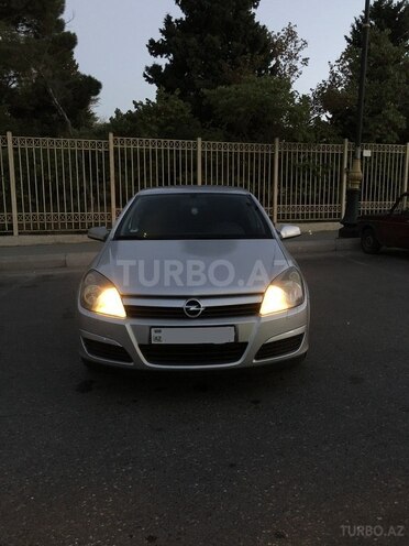 Opel Astra 2005, 228,000 km - 1.4 l - Bakı