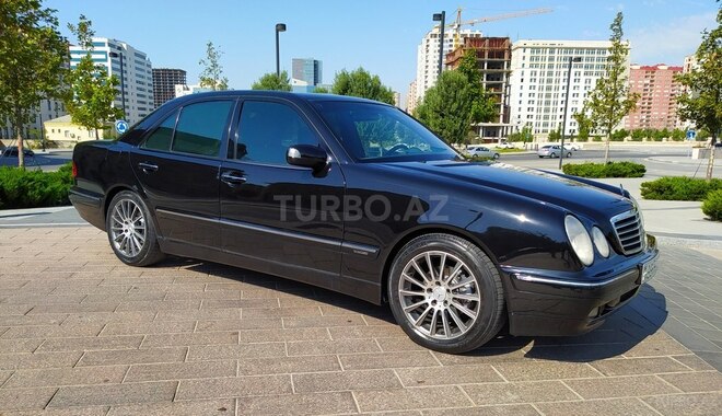 Mercedes E 220 2000, 274,000 km - 2.2 л - Bakı