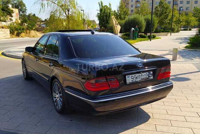 Mercedes E 220 2000, 274,000 km - 2.2 л - Bakı