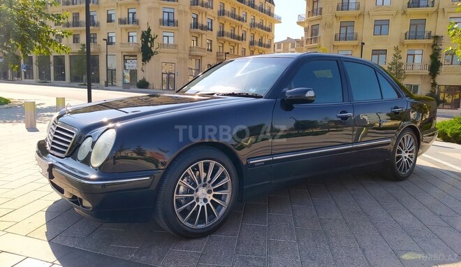 Mercedes E 220 2000, 274,000 km - 2.2 л - Bakı