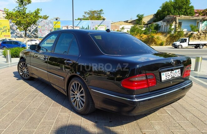 Mercedes E 220 2000, 274,000 km - 2.2 л - Bakı