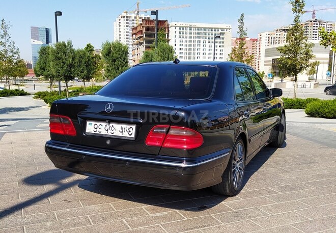 Mercedes E 220 2000, 274,000 km - 2.2 л - Bakı