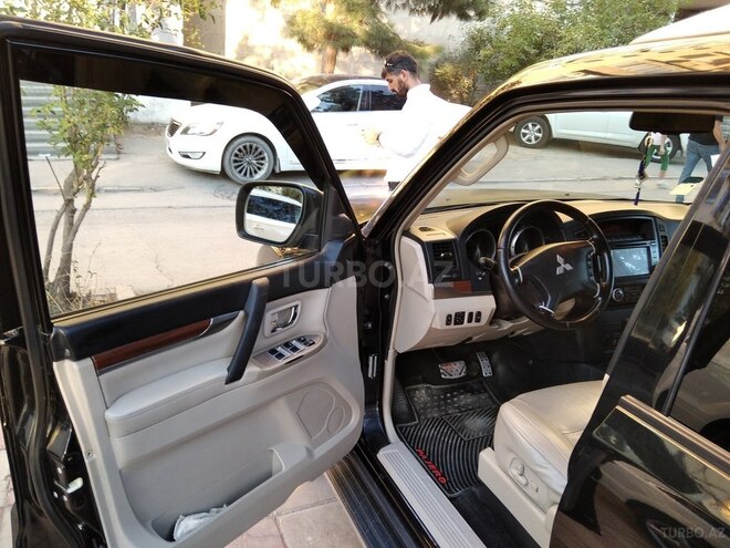 Mitsubishi Pajero 2007, 210,000 km - 3.0 l - Bakı