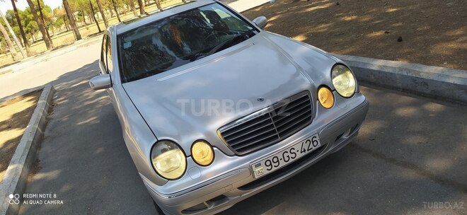 Mercedes E 320 2000, 451,362 km - 3.2 l - Bakı