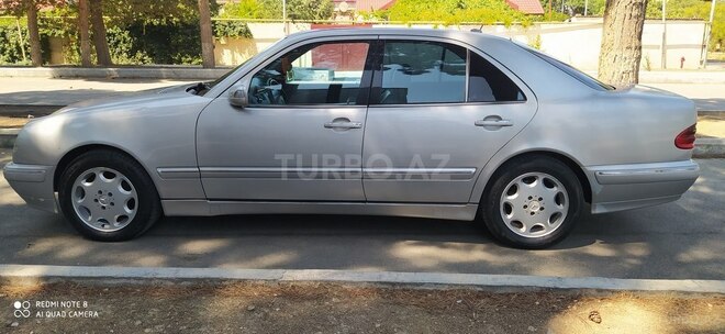 Mercedes E 320 2000, 451,362 km - 3.2 l - Bakı