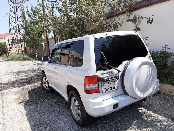 Mitsubishi Pajero io 2000, 300,000 km - 1.8 л - Bakı