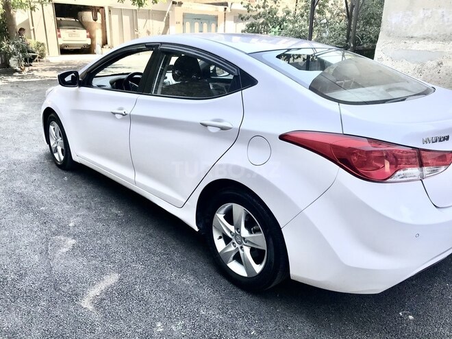 Hyundai Elantra 2013, 134,000 km - 1.8 l - Bakı