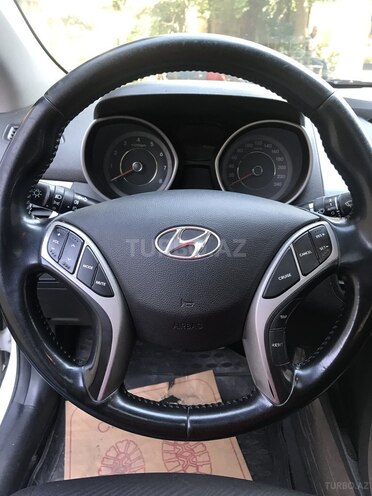 Hyundai Elantra 2013, 134,000 km - 1.8 l - Bakı
