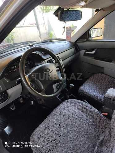 LADA (VAZ) Priora 2009, 240,000 km - 1.6 l - Saatlı