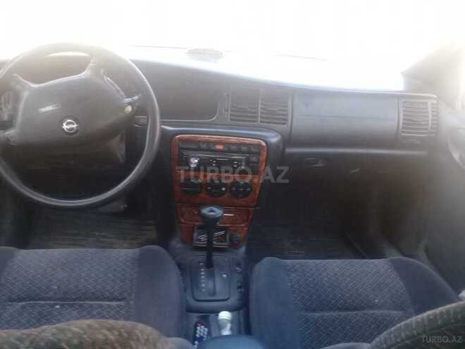 Opel Vectra 1998, 150,000 km - 2.0 l - Bakı