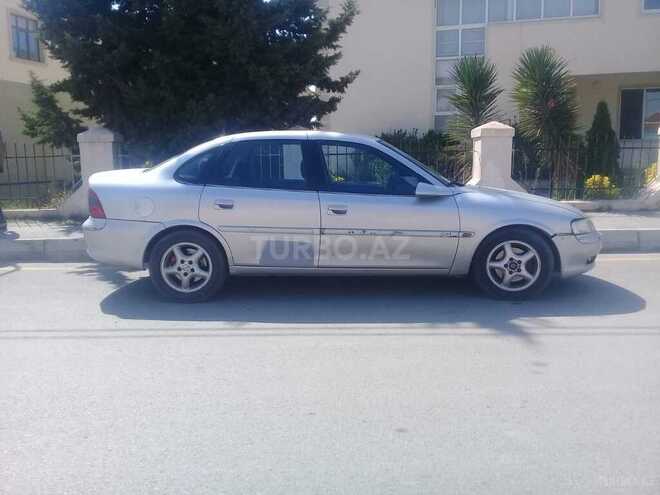 Opel Vectra 1998, 150,000 km - 2.0 l - Bakı