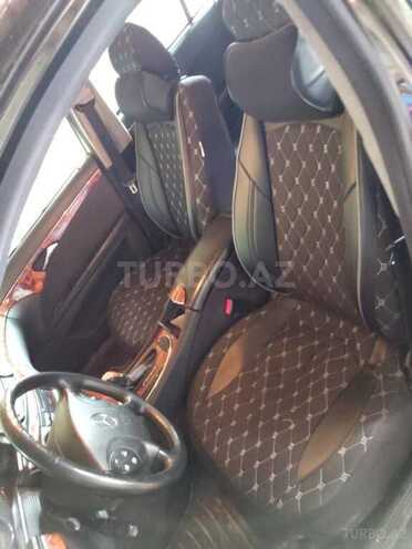 Mercedes E 220 2004, 250,000 km - 2.2 l - Bakı