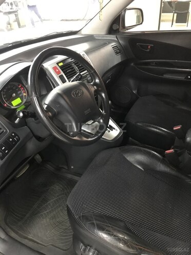 Hyundai Tucson 2008, 240,400 km - 2.0 l - Bakı