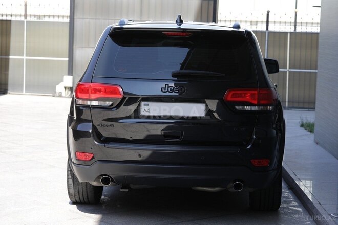 Jeep Grand Cherokee 2013, 102,000 km - 3.5 l - Astara