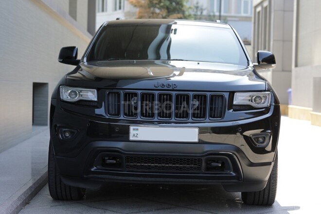 Jeep Grand Cherokee 2013, 102,000 km - 3.5 l - Astara