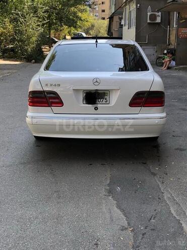 Mercedes E 240 2001, 230,000 km - 2.4 l - Bakı