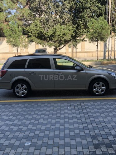 Opel Astra 2006, 215,000 km - 1.3 l - Bakı