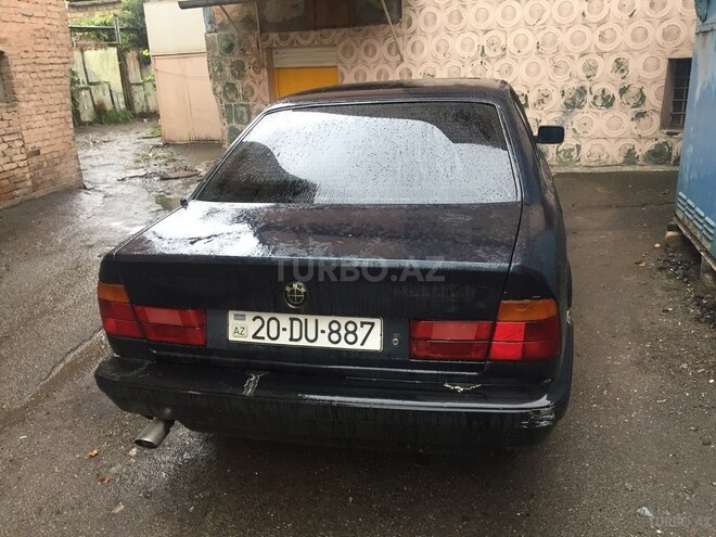 BMW 520 1995, 336,569 km - 2.0 l - Gəncə