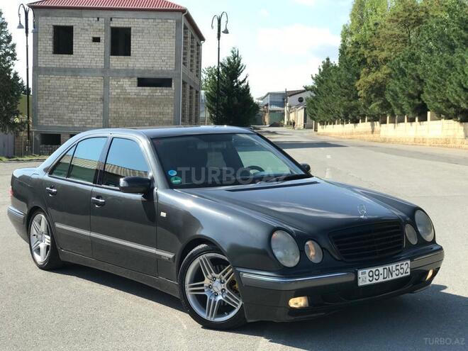 Mercedes E 200 2000, 221,000 km - 2.0 л - Şamaxı