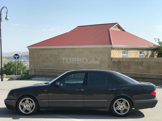 Mercedes E 200 2000, 221,000 km - 2.0 л - Şamaxı