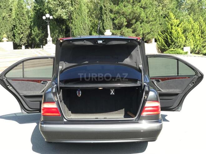 Mercedes E 200 2000, 221,000 km - 2.0 л - Şamaxı