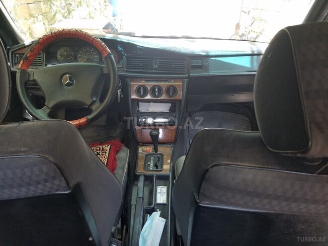 Mercedes 190 1991, 350,000 km - 2.0 l - Sumqayıt