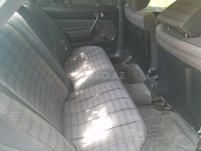 Mercedes 190 1991, 350,000 km - 2.0 l - Sumqayıt