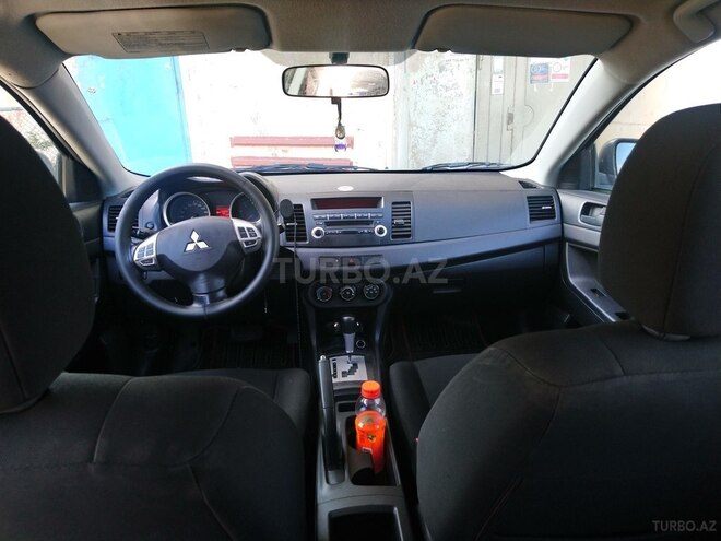 Mitsubishi Lancer 2010, 222,300 km - 2.0 л - Bakı