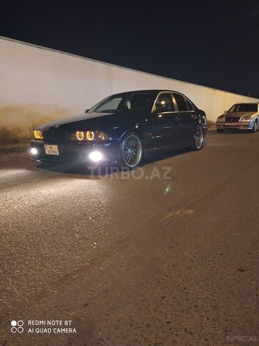 BMW 525 2001, 380,000 km - 2.5 л - Bakı