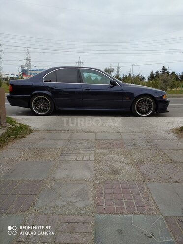 BMW 525 2001, 380,000 km - 2.5 л - Bakı