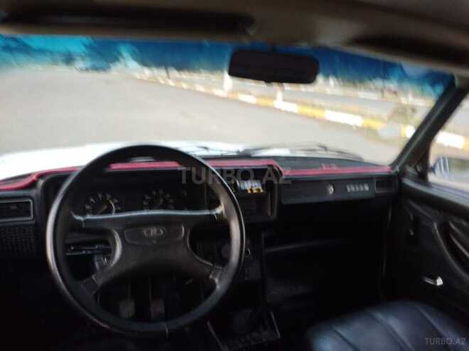 LADA (VAZ) 2107 2005, 124,603 km - 1.6 l - Salyan