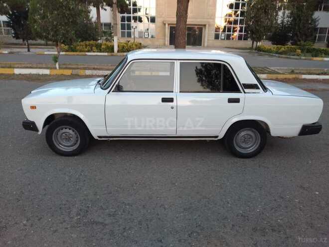 LADA (VAZ) 2107 2005, 124,603 km - 1.6 l - Salyan