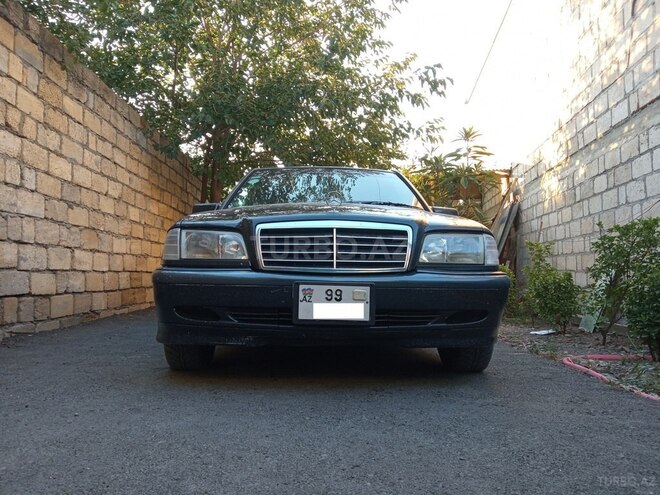 Mercedes C 200 2000, 289,000 km - 2.0 l - Yevlax