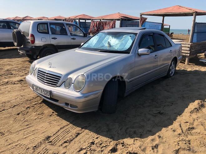 Mercedes E 270 2001, 530,000 km - 2.7 л - Bakı