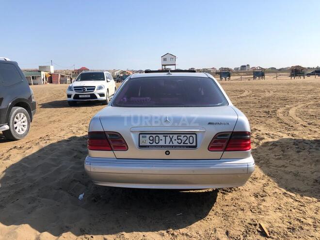 Mercedes E 270 2001, 530,000 km - 2.7 л - Bakı