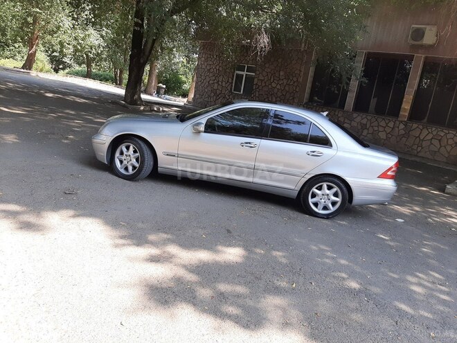 Mercedes C 240 2001, 283,000 km - 2.6 l - Cəlilabad